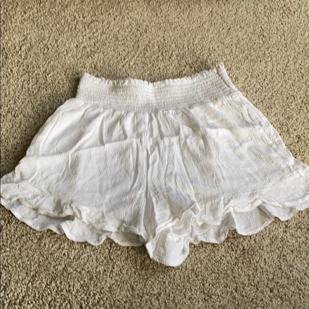White Flowy American Eagle Shorts XS